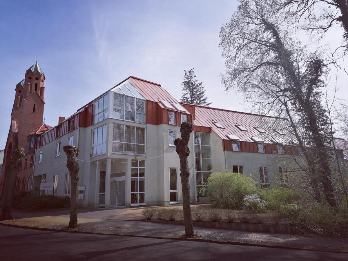 Akzent Parkhotel Trebbin Экстерьер фото