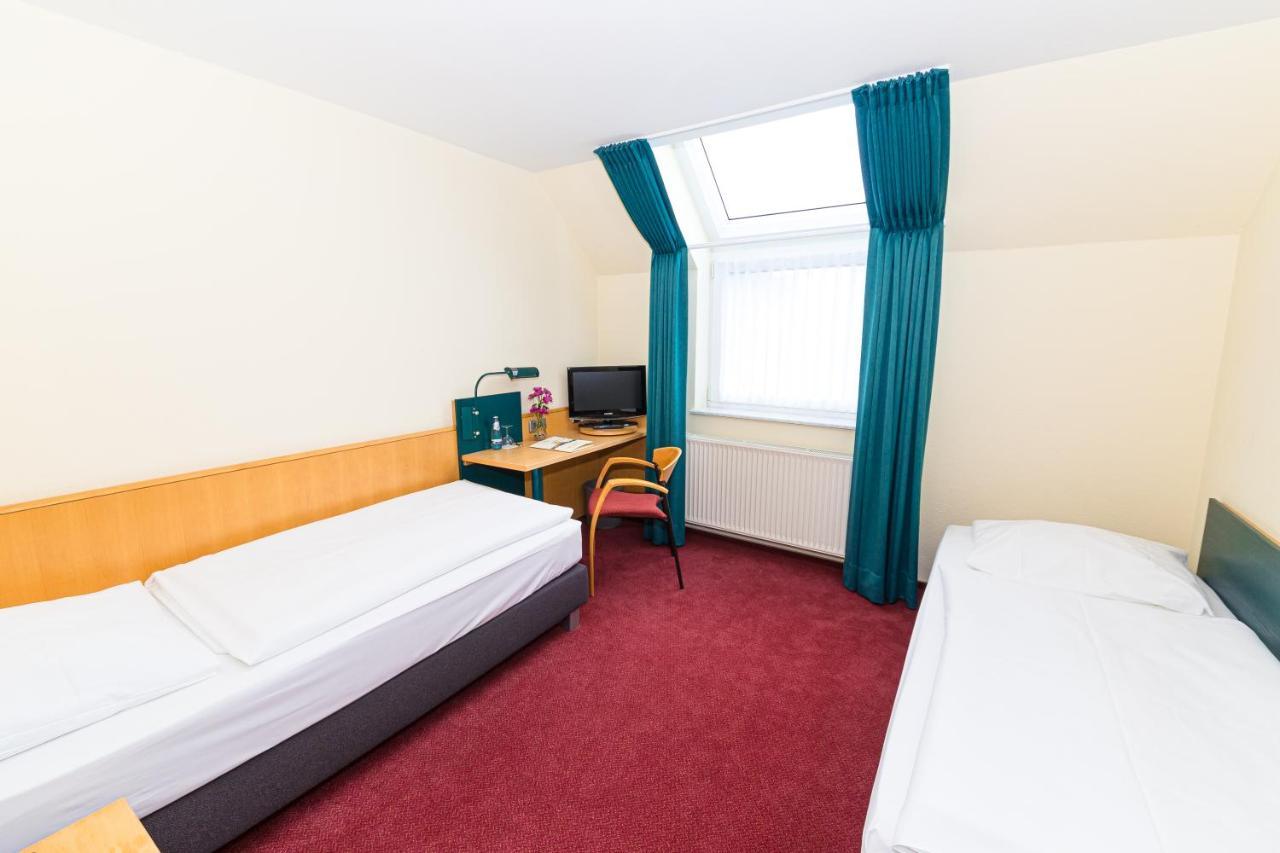 Akzent Parkhotel Trebbin Экстерьер фото